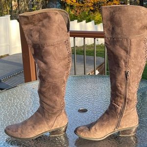 Sonoma knee high boots